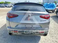 2020 Alfa Romeo Stelvio фото