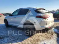 2020 Alfa Romeo Stelvio photo