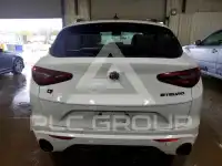 2020 Alfa Romeo Stelvio photo