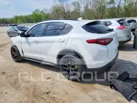2020 Alfa Romeo Stelvio фото