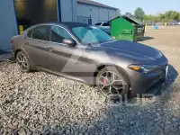 2020 Alfa Romeo Giulia photo