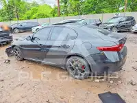 2020 Alfa Romeo Giulia фото