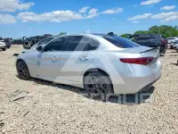 2020 Alfa Romeo Giulia фото