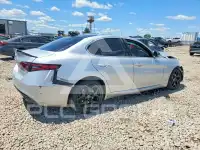 2020 Alfa Romeo Giulia фото
