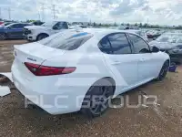 2020 Alfa Romeo Giulia фото