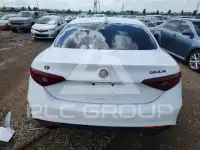2020 Alfa Romeo Giulia фото