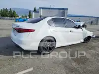 2020 Alfa Romeo Giulia фото