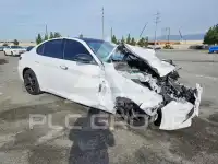 2020 Alfa Romeo Giulia фото