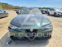 2020 Alfa Romeo Giulia фото