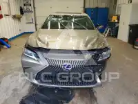 2020 Lexus ES300 photo