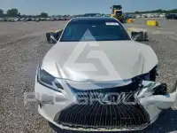2020 Lexus ES350 фото