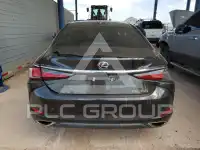 2020 Lexus ES350 photo