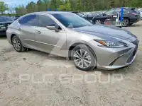2020 Lexus ES350 photo