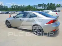 2020 Lexus IS300 фото