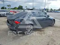 2020 Lexus IS photo