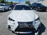 2020 Lexus IS фото