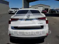 2020 Lexus IS photo