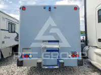 2020 Isuzu NPR фото