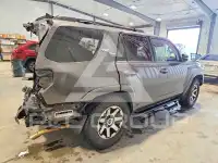 2020 Toyota 4 RUNNER фото