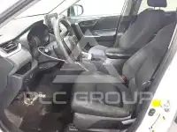 2020 Toyota RAV4 фото
