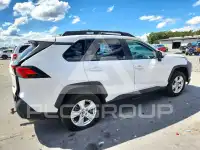2020 Toyota RAV4 фото