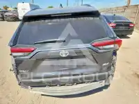 2020 Toyota RAV4 фото