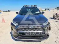 2020 Toyota RAV4 photo