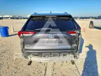 2020 Toyota RAV4 фото