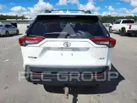 2020 Toyota RAV4 фото