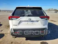 2020 Toyota RAV4 фото