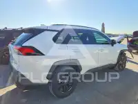 2020 Toyota RAV4 фото