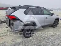 2020 Toyota RAV4 photo