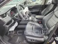 2020 Toyota RAV4 фото