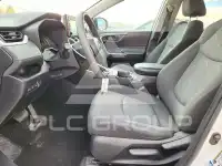 2020 Toyota RAV4 фото