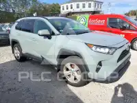 2020 Toyota RAV4 фото