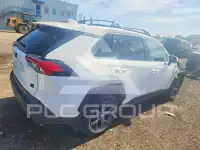 2020 Toyota RAV4 фото