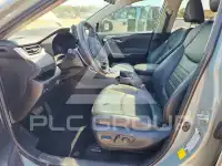 2020 Toyota RAV4 фото
