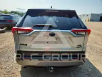 2020 Toyota RAV4 фото