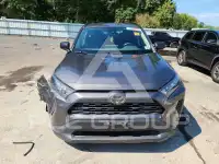 2020 Toyota RAV4 фото