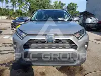 2020 Toyota RAV4 фото