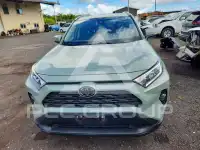 2020 Toyota RAV4 фото