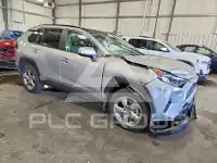 2020 Toyota RAV4 фото