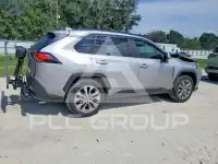 2020 Toyota RAV4 photo