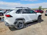 2020 Toyota RAV4 фото