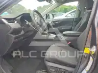 2020 Toyota RAV4 фото