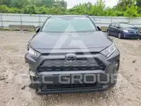 2020 Toyota RAV4 фото