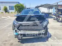 2020 Toyota RAV4 фото