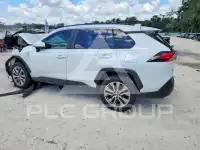 2020 Toyota RAV4 фото