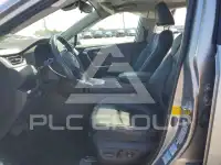 2020 Toyota RAV4 фото