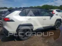 2020 Toyota RAV4 фото
